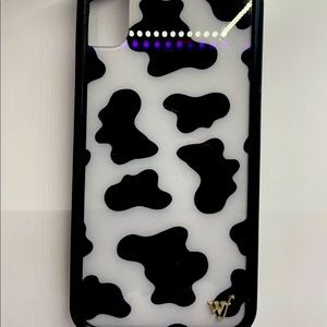 cow print wildflower case. for iphone XR